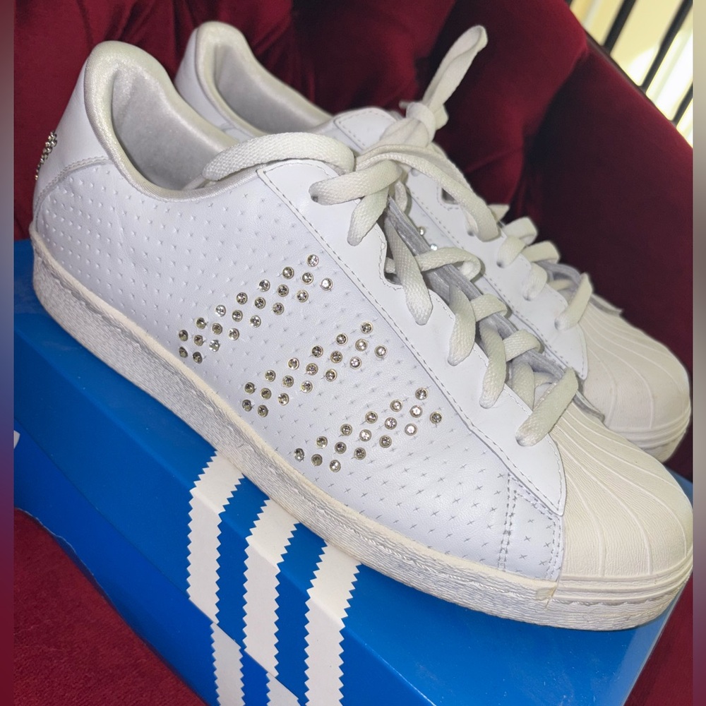 Adidas Original Classic White Athletic Sneakers